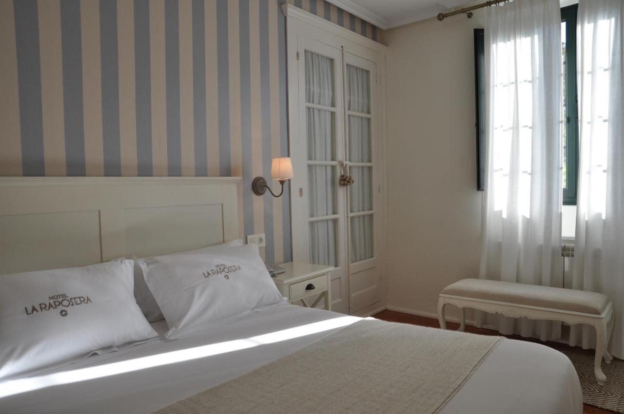 Hotel Rural La Raposera Caravia Bagian luar foto